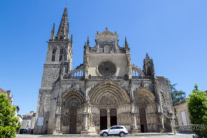 Église D'un Mariage Champêtre Sur Bordeaux Et La Gironde.