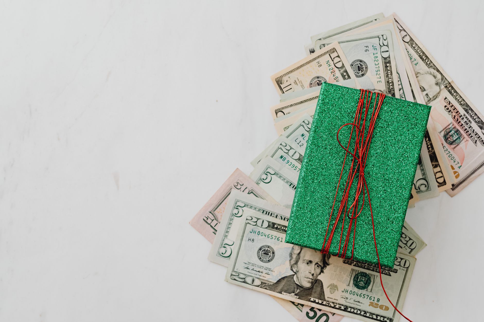 Idées cadeaux ado par budget de 10 à 100 euros