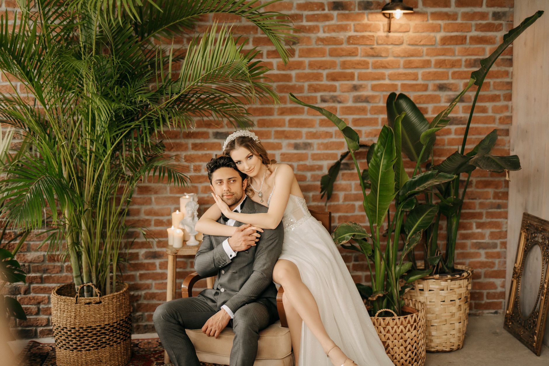 Robe de mariée champêtre bohème chic en domaine viticole